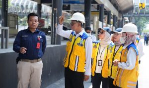 0d04f8ba-bdf1-49df-aabb-260cfe576bb1