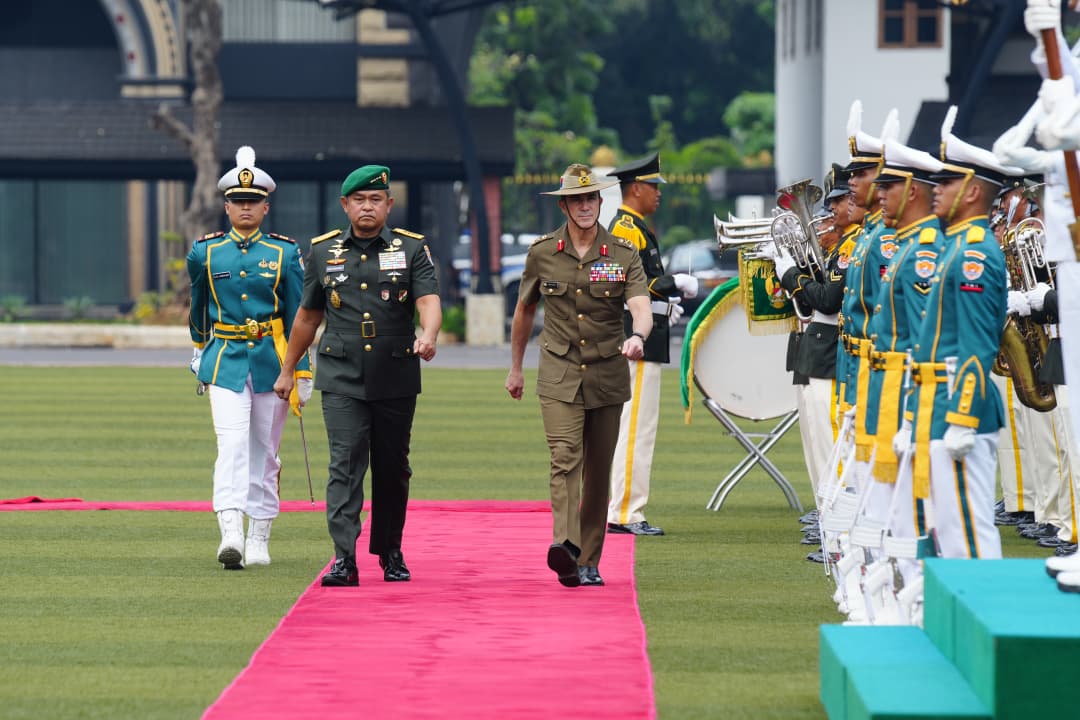 f316e22b-df55-473d-801c-f984c8ada4c8