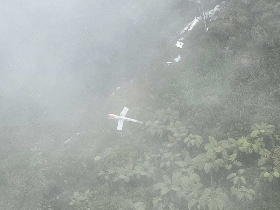 f9eff899-cbb7-46e6-81c7-ea0d3db5db5e