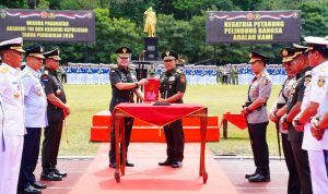 1ebbe9bd-7d22-4722-8643-3117f3dee99f